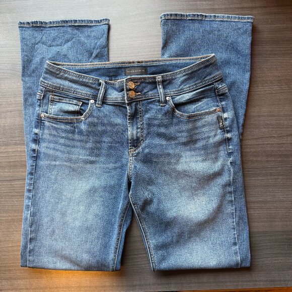 Silver Jeans Denim - Silver Jeans Co. – Suki Mid Rise Bootcut w/double button fly – W32 L33 (Sz 12)